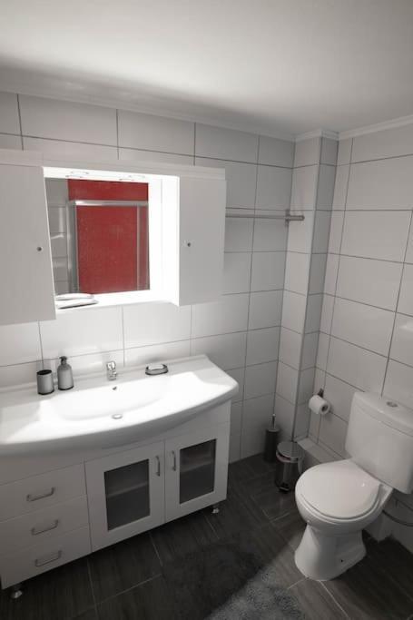 Cozy 2Bd Apartment Near Old Town Of 纳夫普利翁 外观 照片