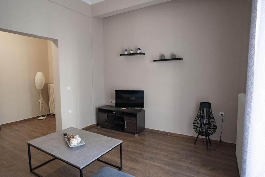 Cozy 2Bd Apartment Near Old Town Of 纳夫普利翁 外观 照片